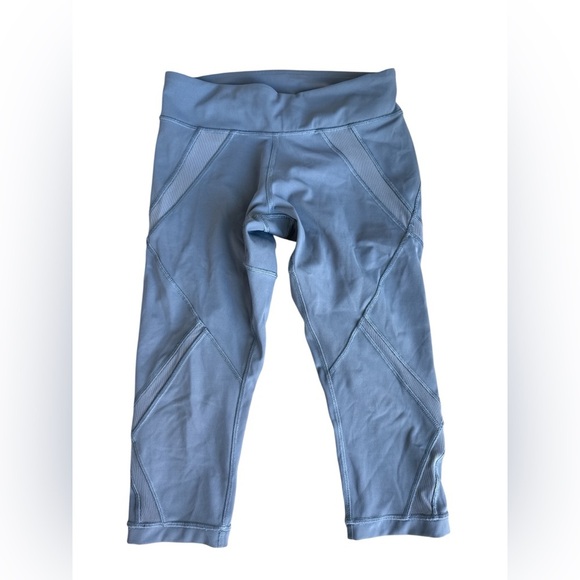 Lululemon Bundle! Two Pair Leggings. One Real Quick Crop - Picture 11 of 13